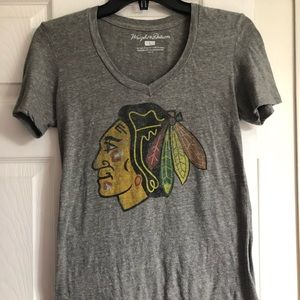 Women’s Chicago blackhawks tee